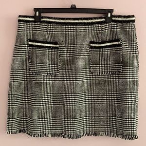 NWOT - SHEIN houndstooth mini skirt w/fringe hem thick & warm fabric Size 2XL